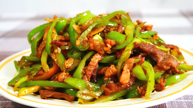 饭店的尖椒肉丝为啥好吃大叔教你家常做法比饭店的好吃又实惠