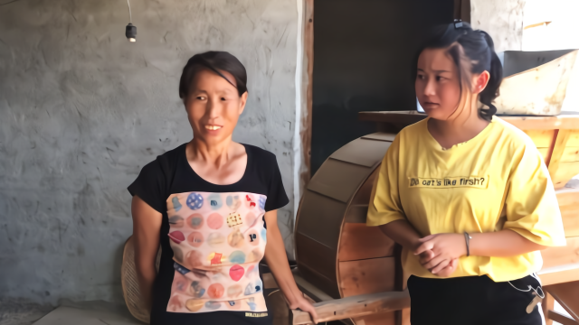 湖南大妈30000斤稻谷滞销,一块一斤亏3万元,看完你会买?