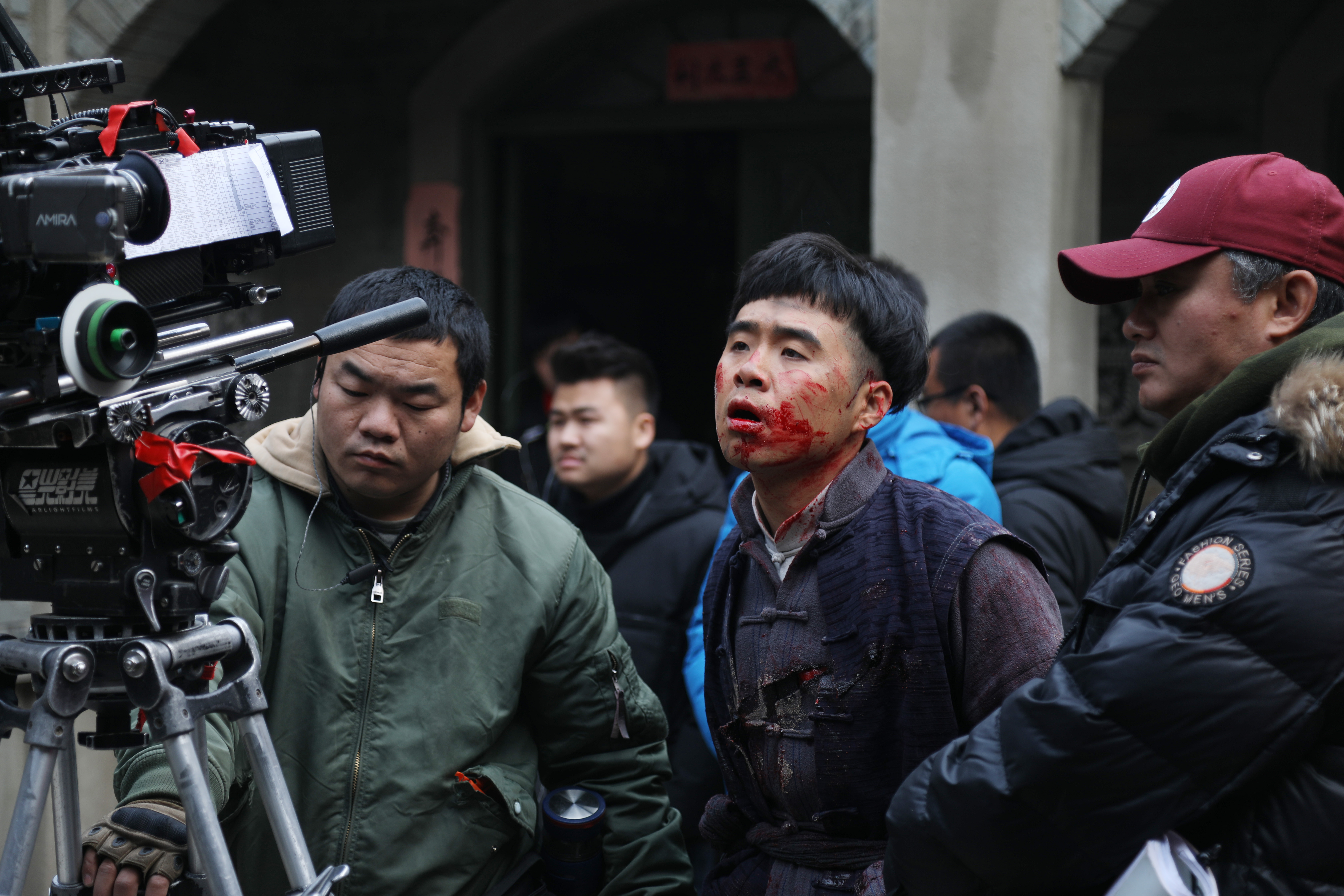 《老酒馆》亮子催泪下线 王晓龙奉献精湛表演惹哭网友