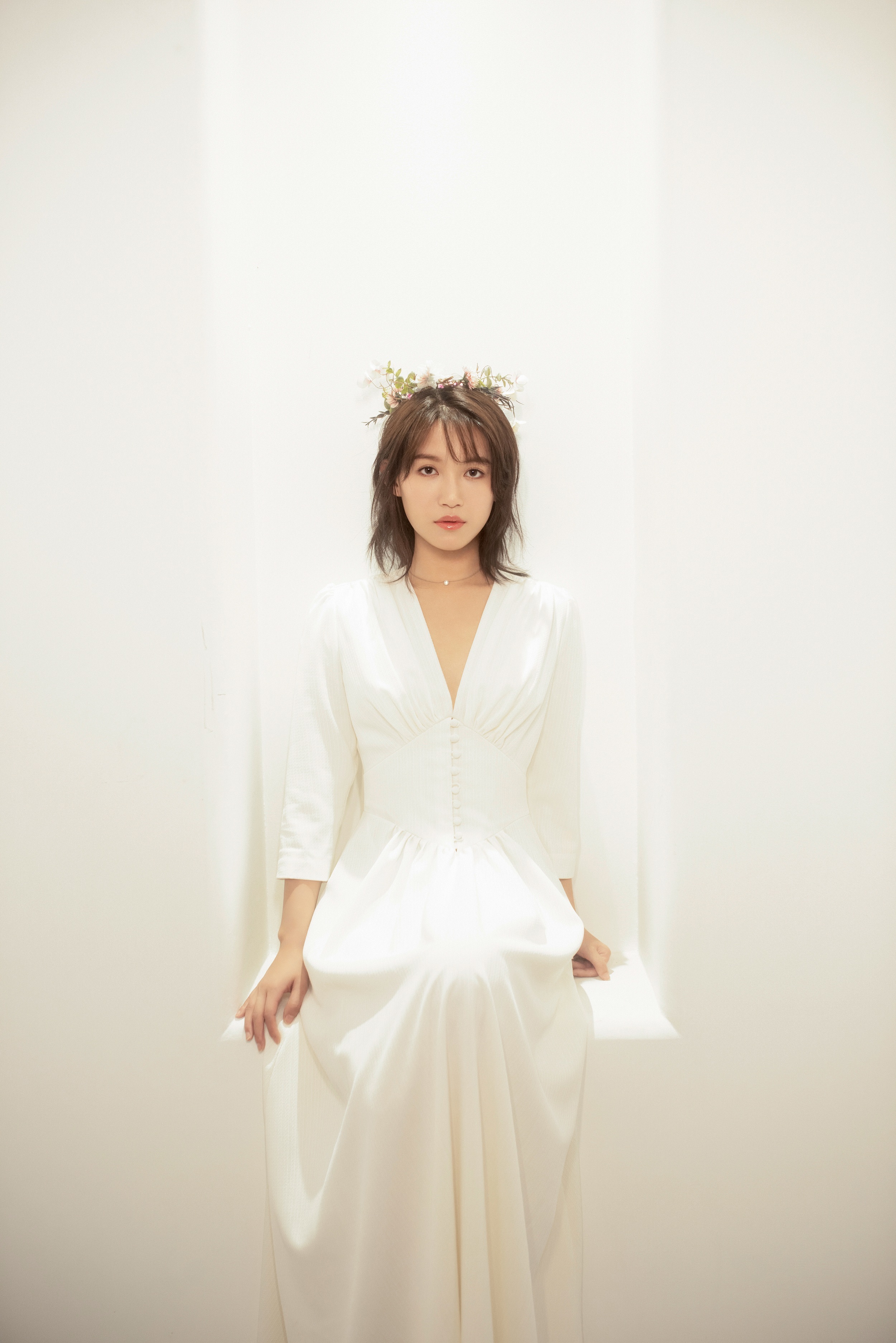 苏青全新大片故事感十足 演绎仙气少女尽显气质__凤凰网