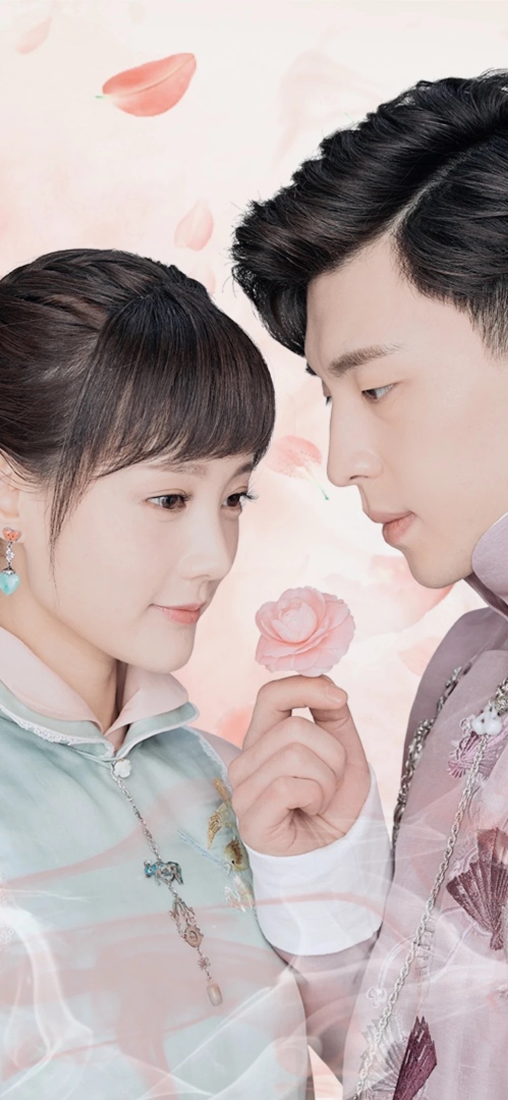 邓伦和李一桐新剧《海棠经雨胭脂透》,终于要定档和大家见面了