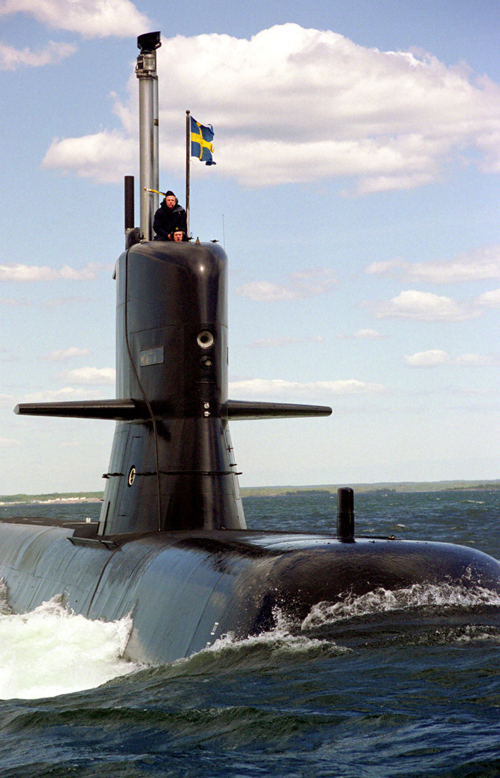 级,瑞典的哥特兰和西约特兰级,以及我国的元级常规潜艇都采用这种