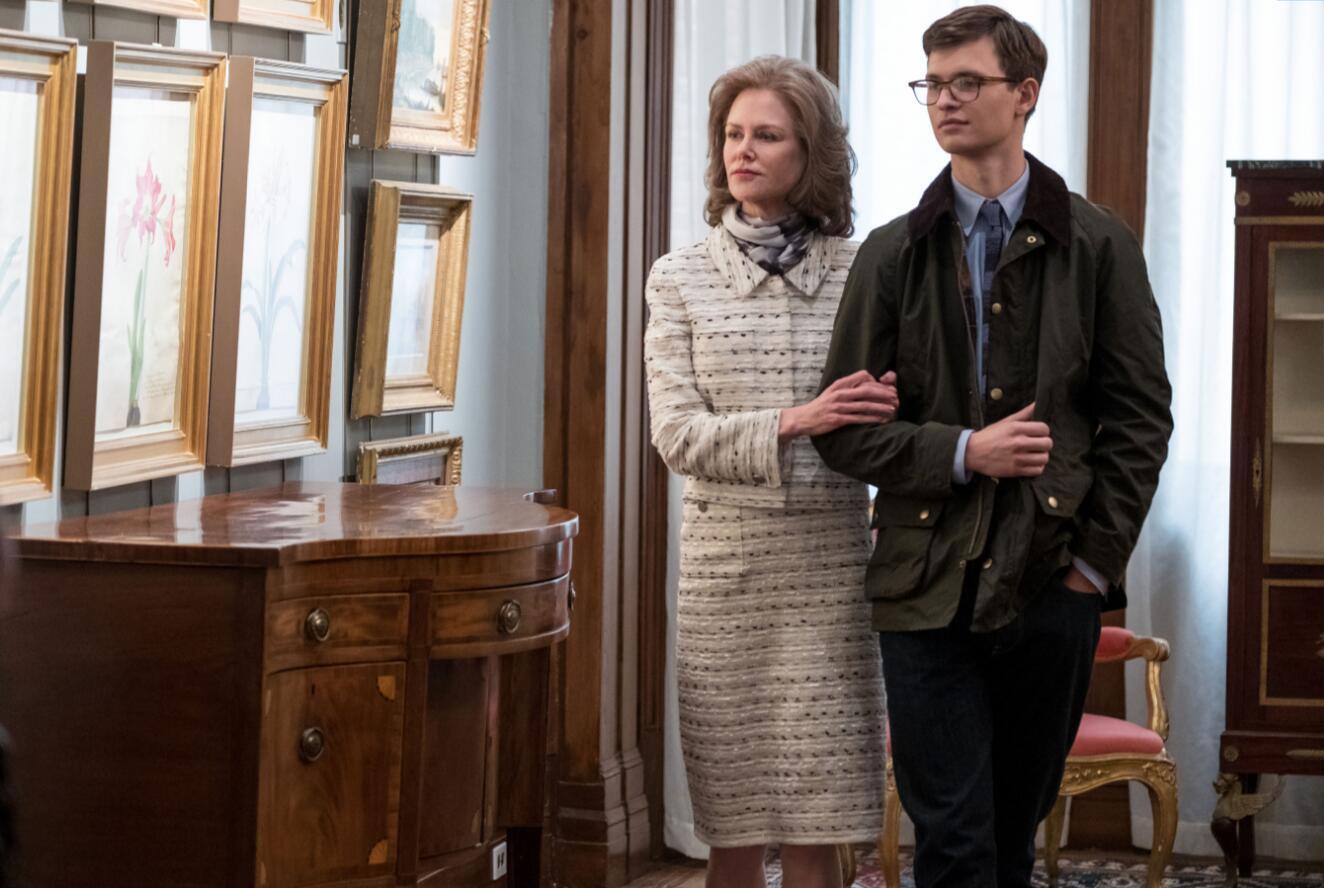 妮可基德曼和安塞尔埃尔戈特在金翅雀电影中发现了有缺陷的美