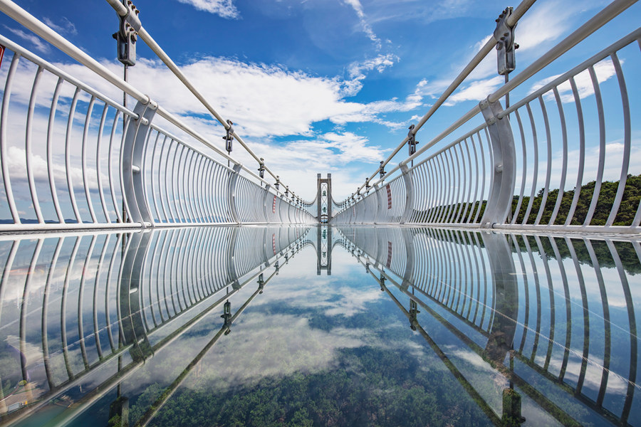盈香生态园玻璃桥安全落实到位 国庆假期将正常开放