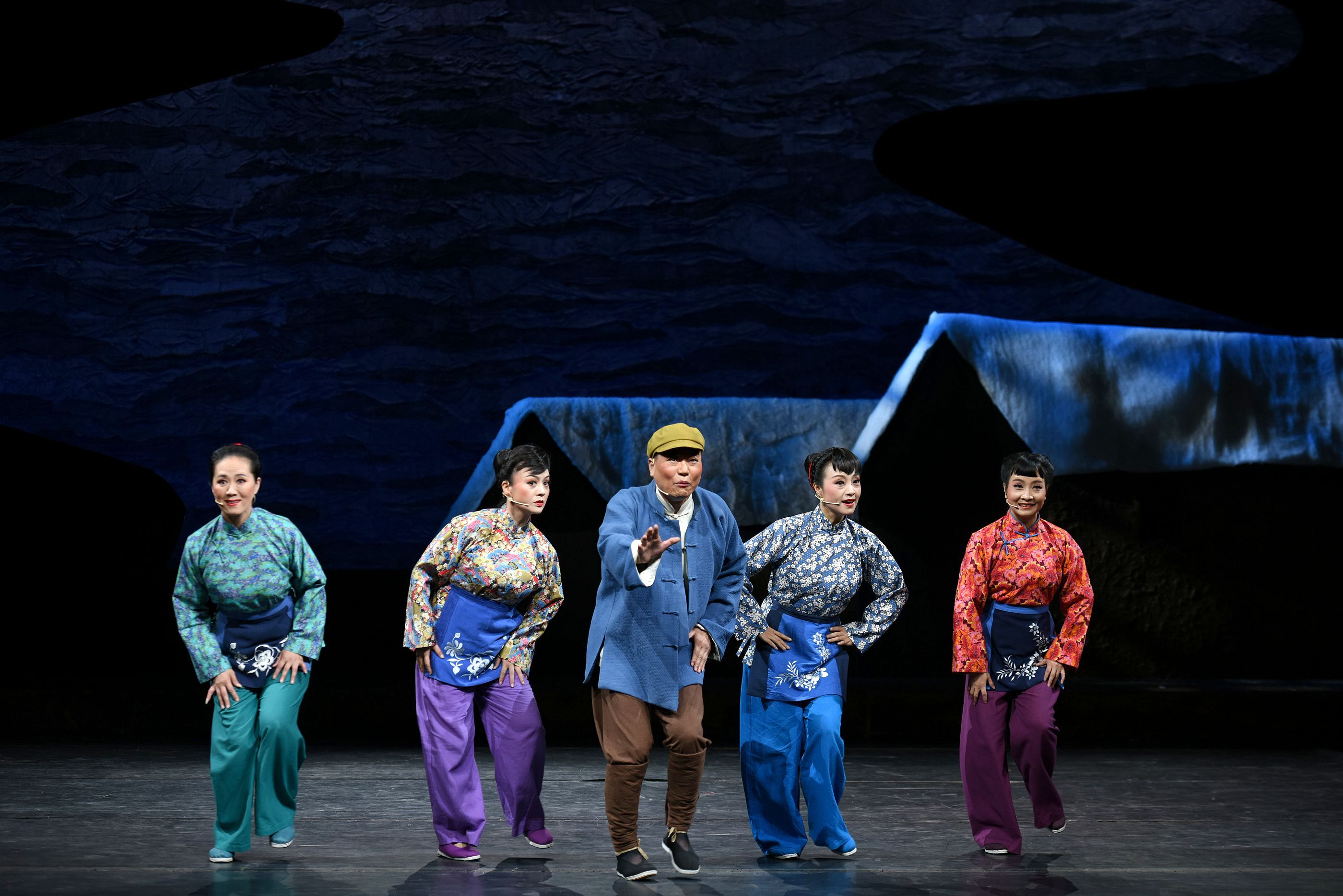 新编泗州戏淮水情上演