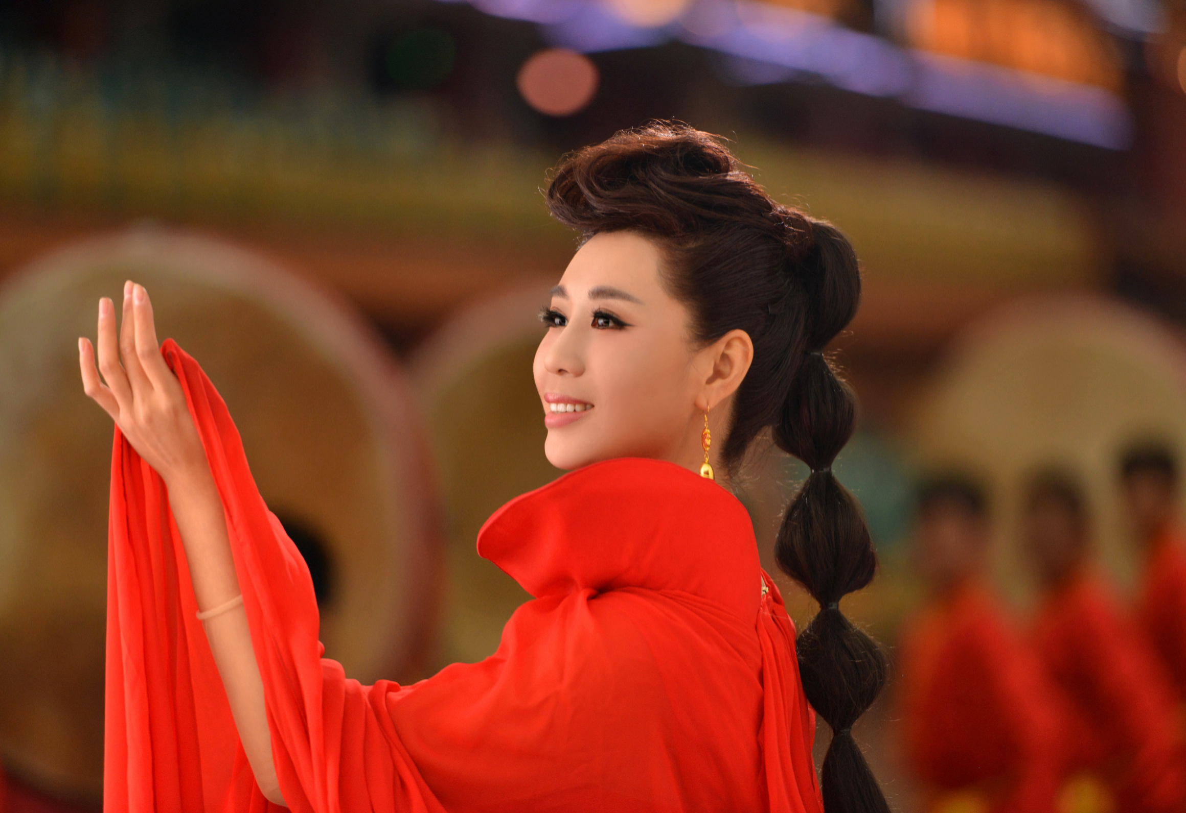 逢70周年大庆阅兵,刘晶新作《民族精神》又双叒叕为祖国献厚礼!