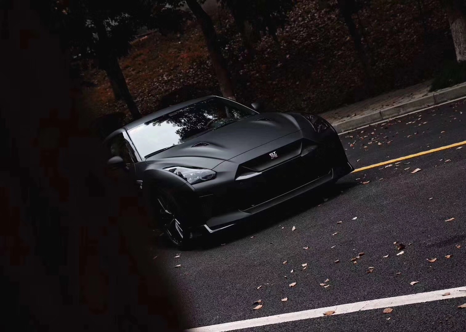 战神gtr又来了这次是黑萌黑萌的