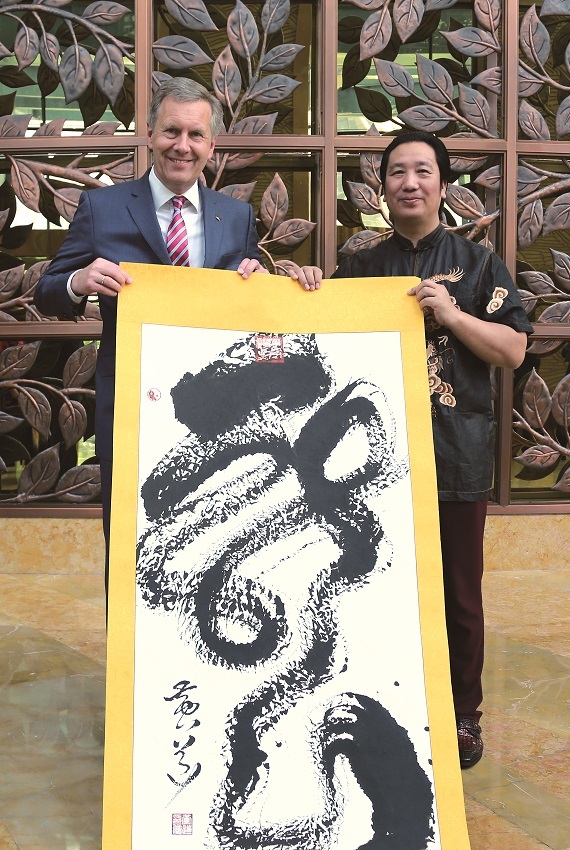 黄道书法传遍天下