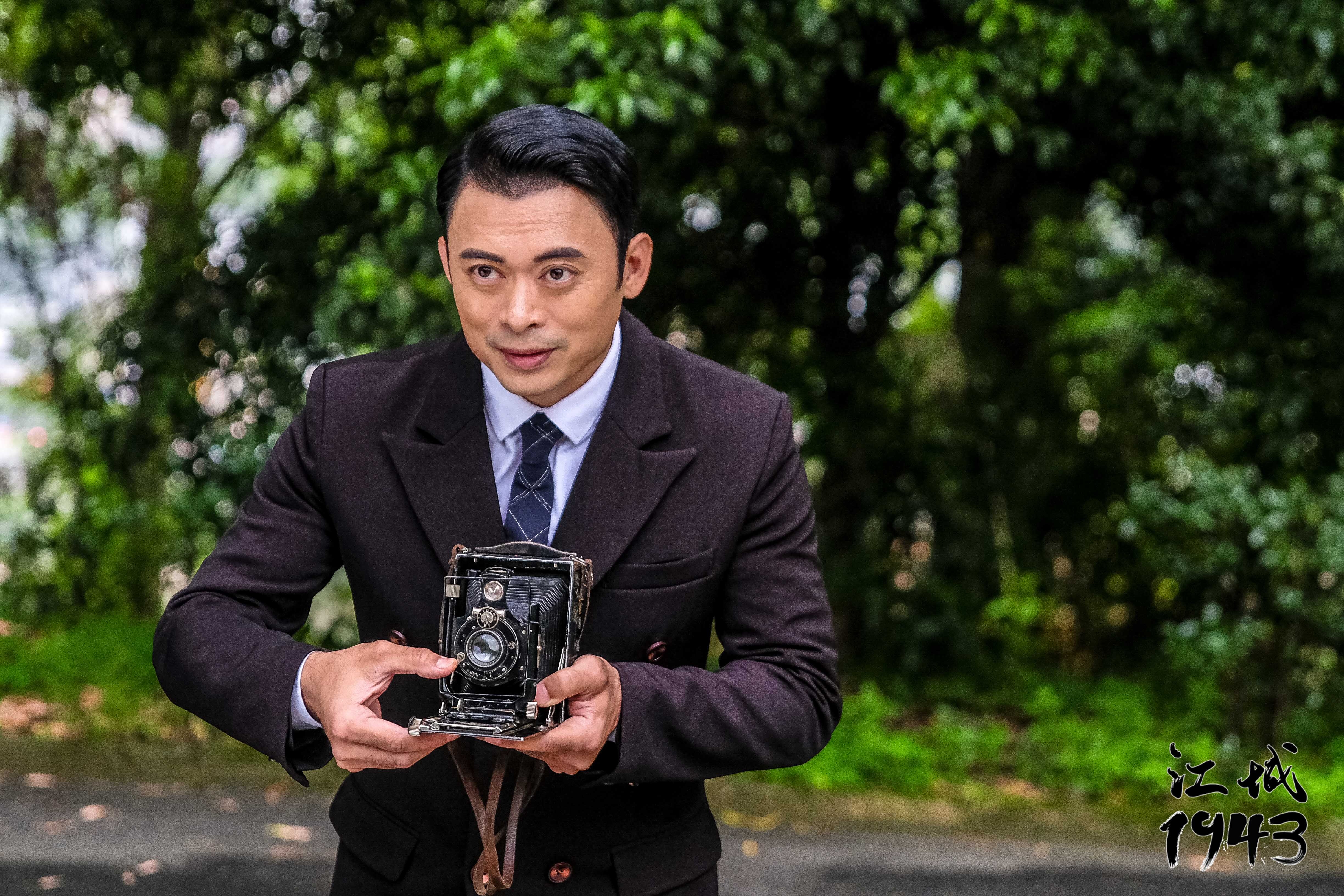 上映一周内口碑攀升,《江城1943》究竟魅力何在__凤凰网