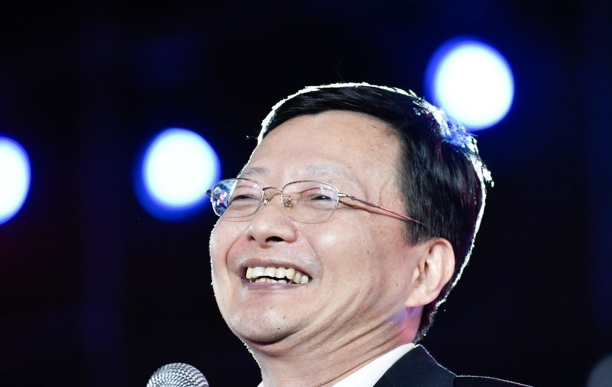 知名专家李大霄为什么明知被骂还一直坚定看涨a股?__凤凰网