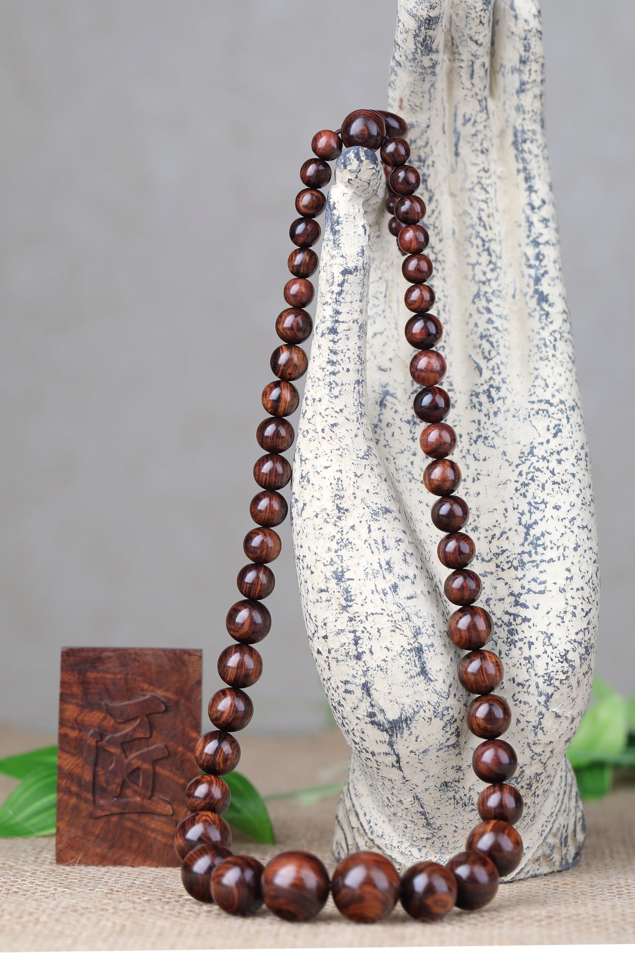 达摩珠 | 老料油梨黑色顺纹——匠艺海黄精品鉴赏! __凤凰网