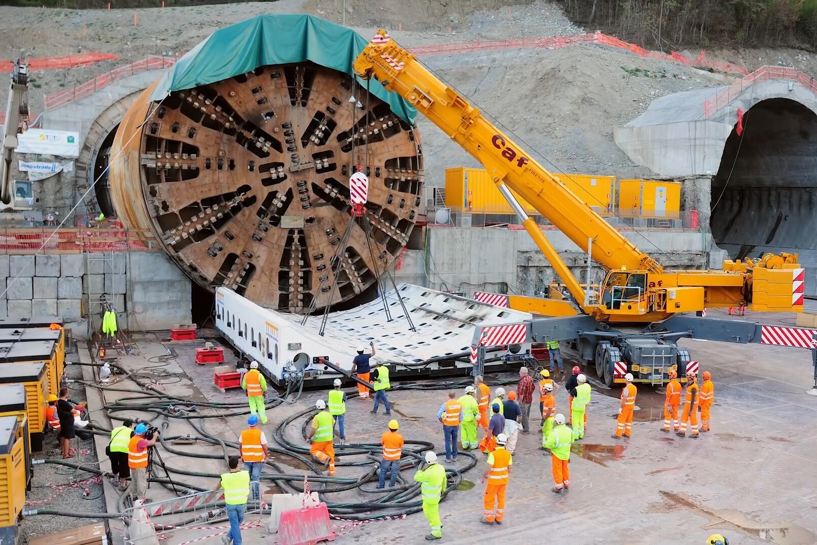 为啥修地铁要遮起来隧道是怎么挖的呢看完大开眼界惊叹不已
