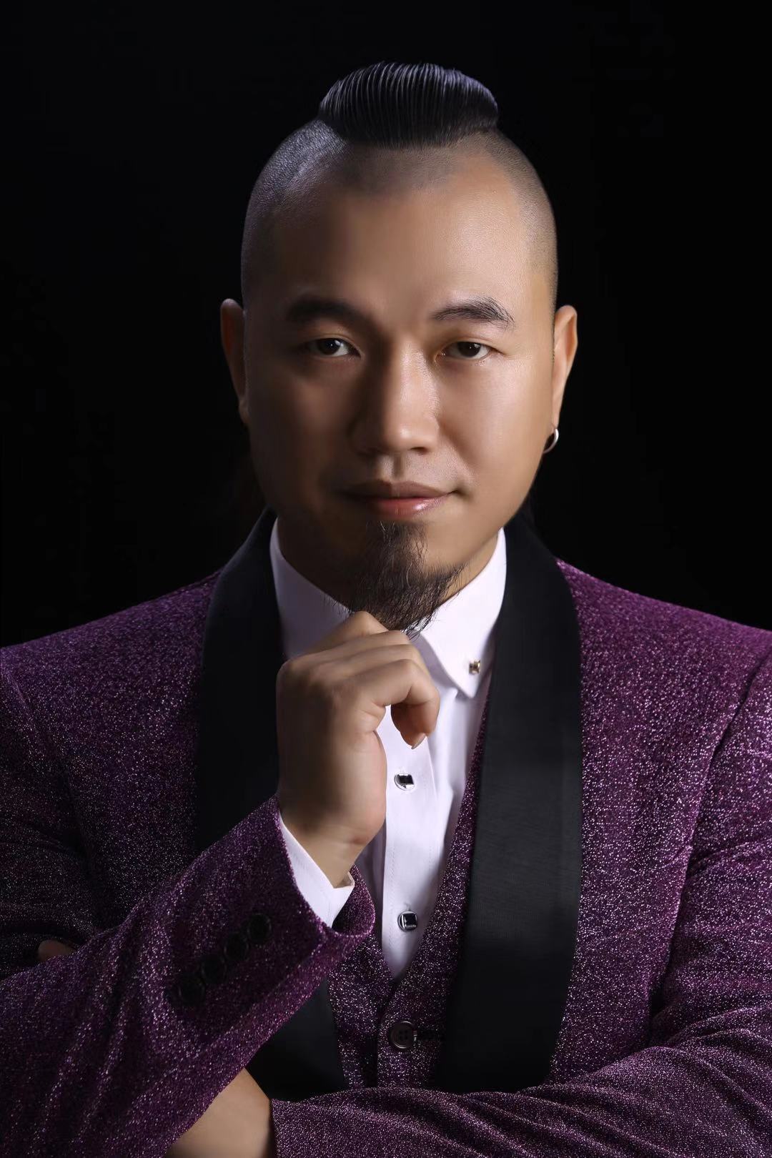 音乐唱作人庄闲携手vowrover诺虎智能指纹锁品牌代言圆满成功.__凤凰