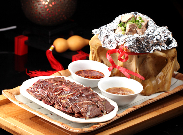 据店家介绍,漕河全驴宴饭店成立于2007年,专注驴肉餐饮.