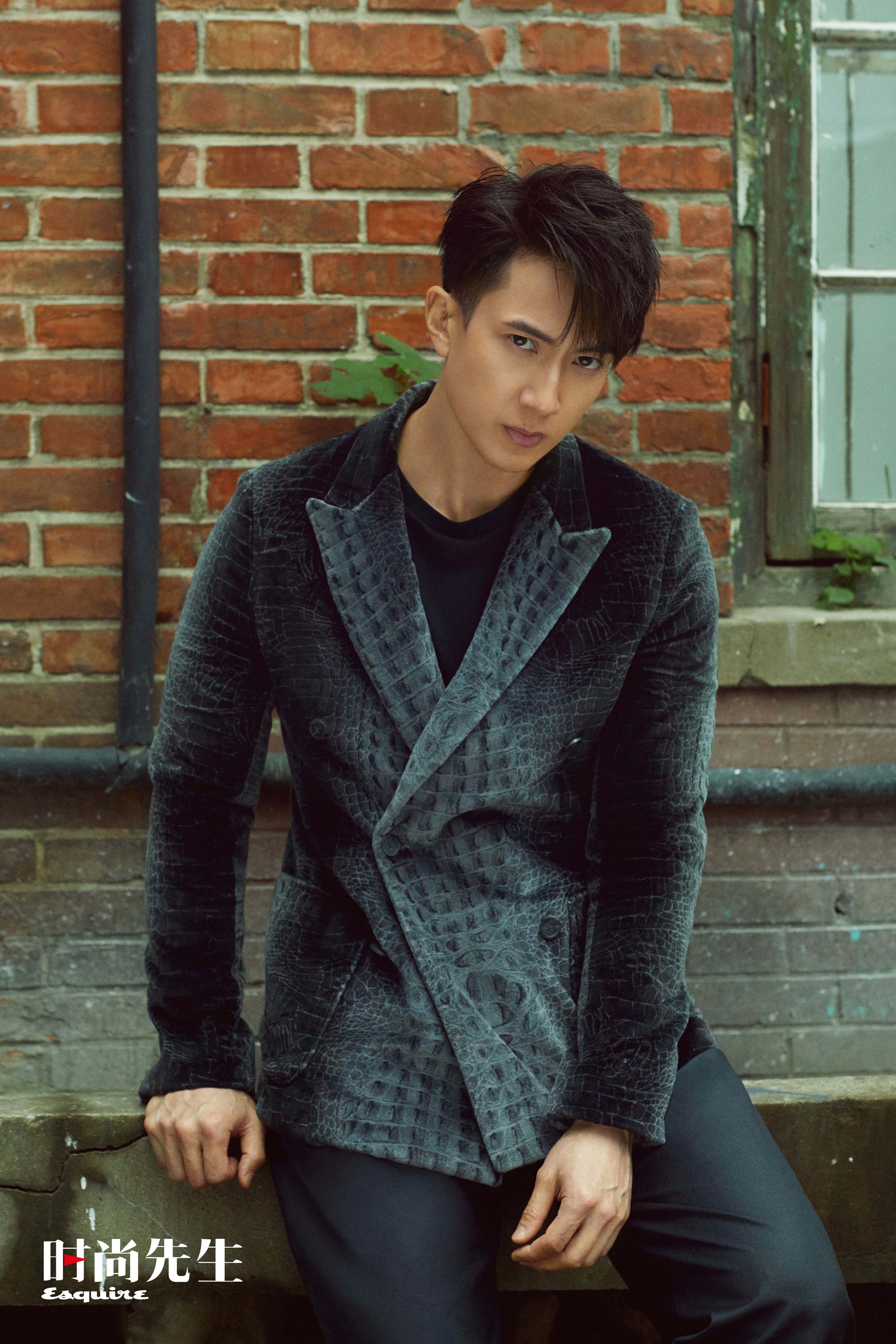 吴尊携手max首次父子大片 见证陪伴中的简单幸福