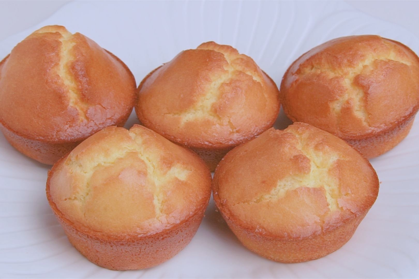 2分钟教你学会做老式无水蛋糕干净卫生零添加松软香甜超好吃