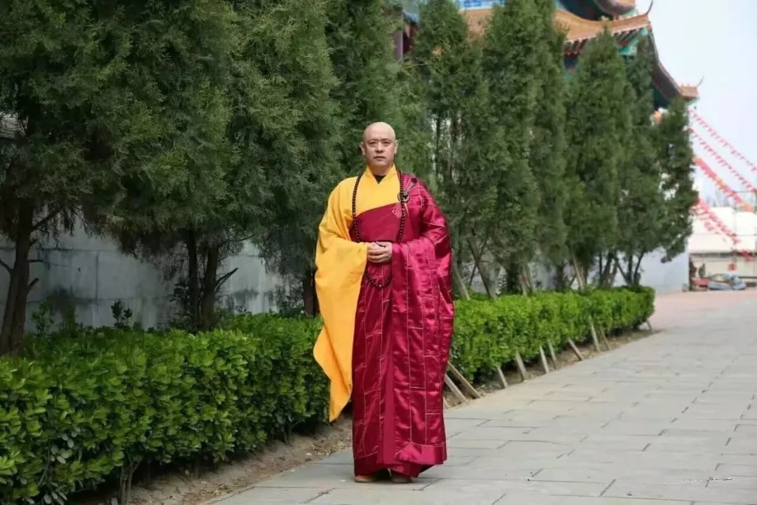 宏圆法师一念持名万德齐圆