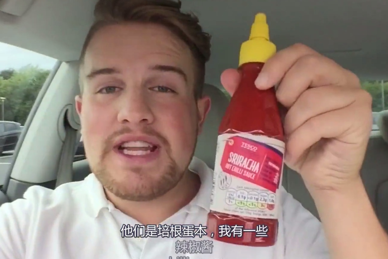 ben搞笑视频:三明治里放入辣椒酱,弟弟成功上当,结局耐人寻味