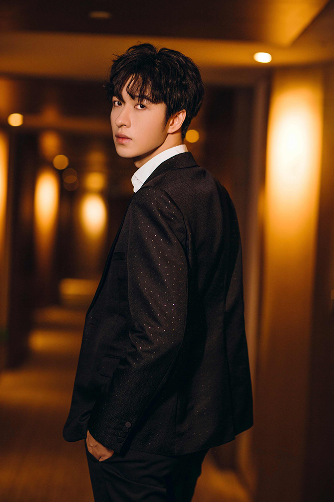 演员范晓东出席"品质生活论坛" 分享生活态度