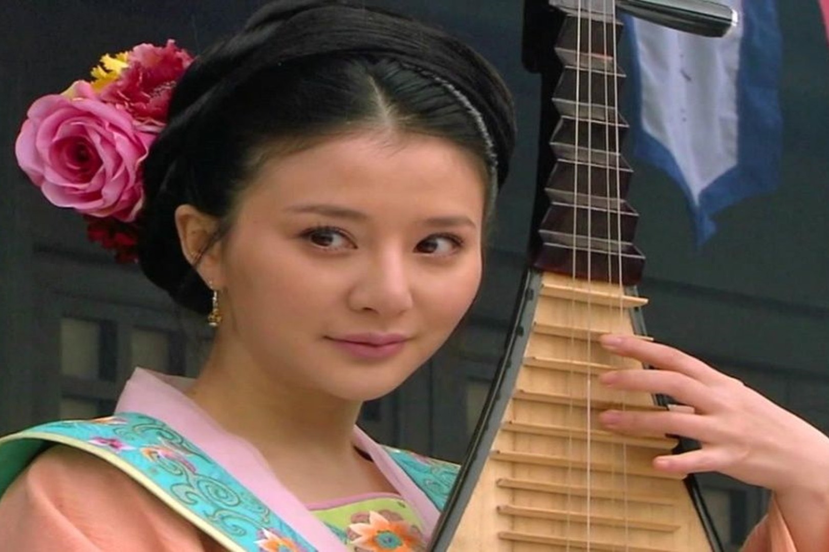 梁山泊为什么会不断壮大,是谁在幕后助力?一个好女人一个坏女人