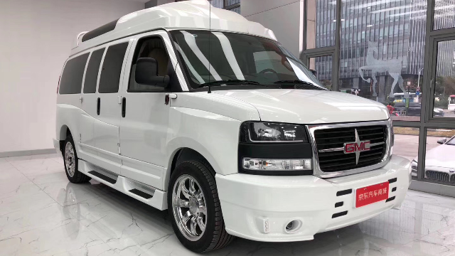 进口美系豪华改装mpv萨瓦纳gmc商务房车内饰如何