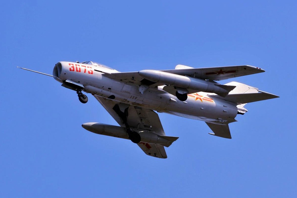 美军频繁挑衅我军派歼6一招制敌