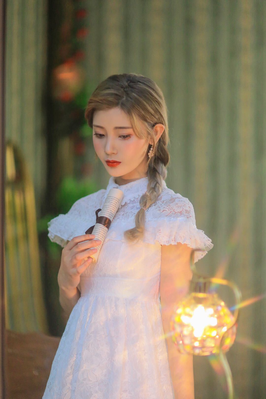 美女演员王星辰最新清纯美照流出实在太清新脱俗