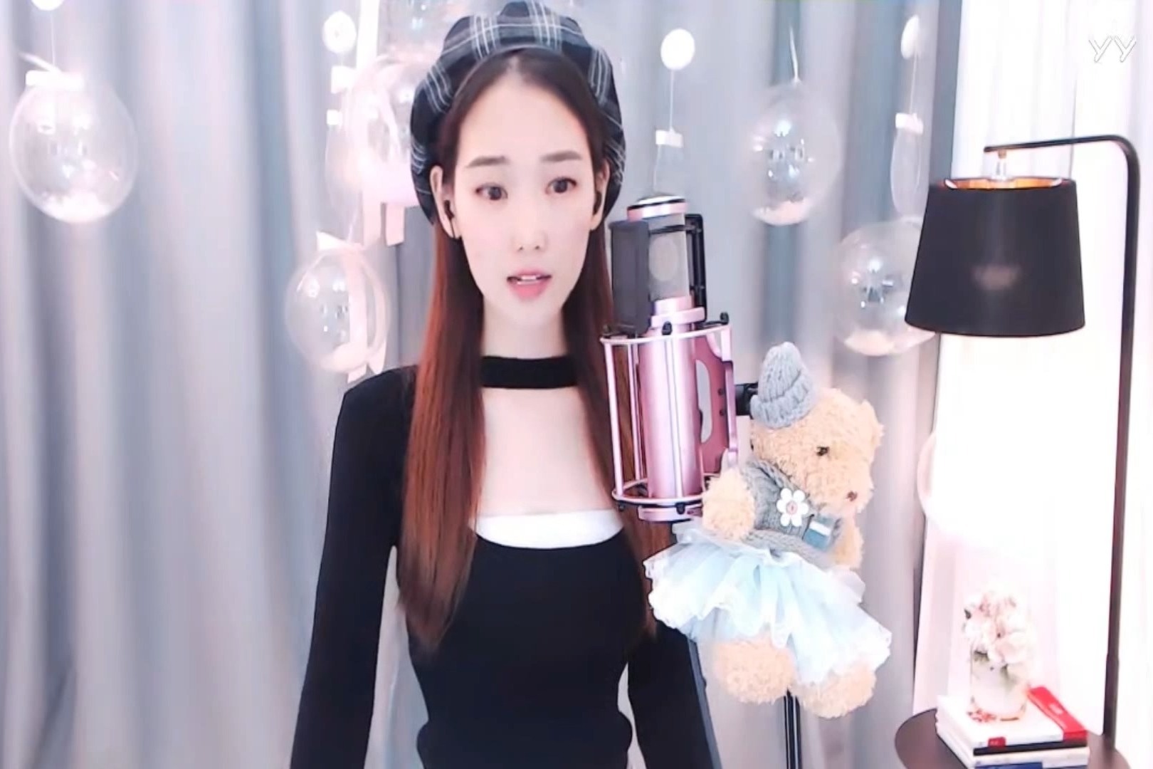 美女主播染儿演唱歌曲失恋阵线联盟欢快节奏好听醉人