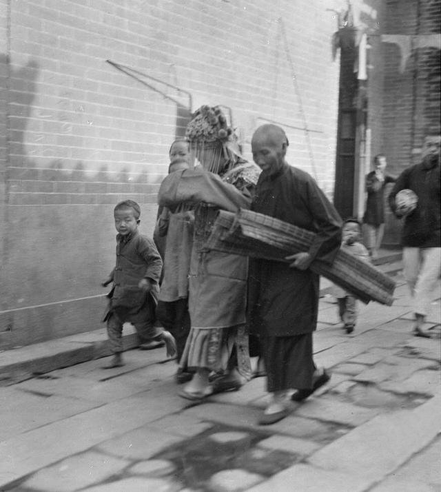 历史老照片这一组民国时候的广东老照片感受当时生活风貌