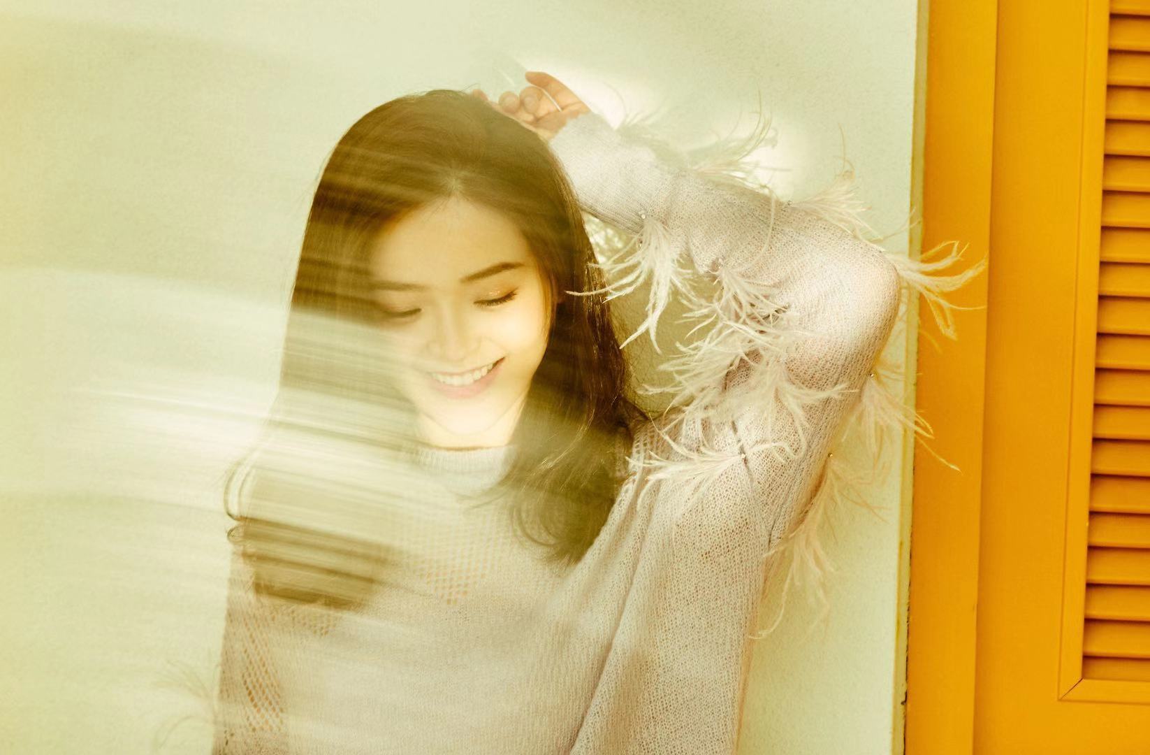 金雯昕原创《遥远的星星》上线 品享如诗般浪漫情愫__凤凰网