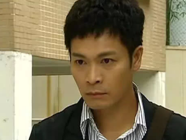 "成是非"新剧爆红,曾得三次影帝,妻为西游记红孩儿__凤凰网