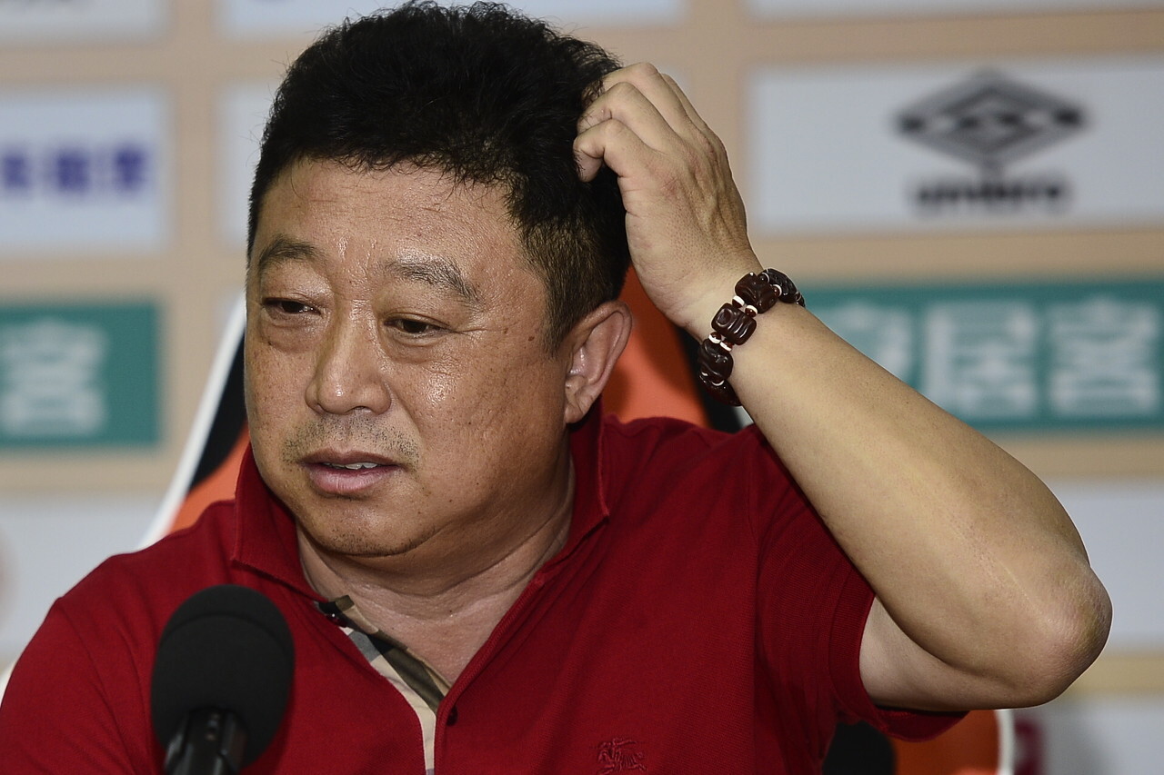 11月30日讯 明天中超收官战,北京人和客战大连一方,人和主教练王波携