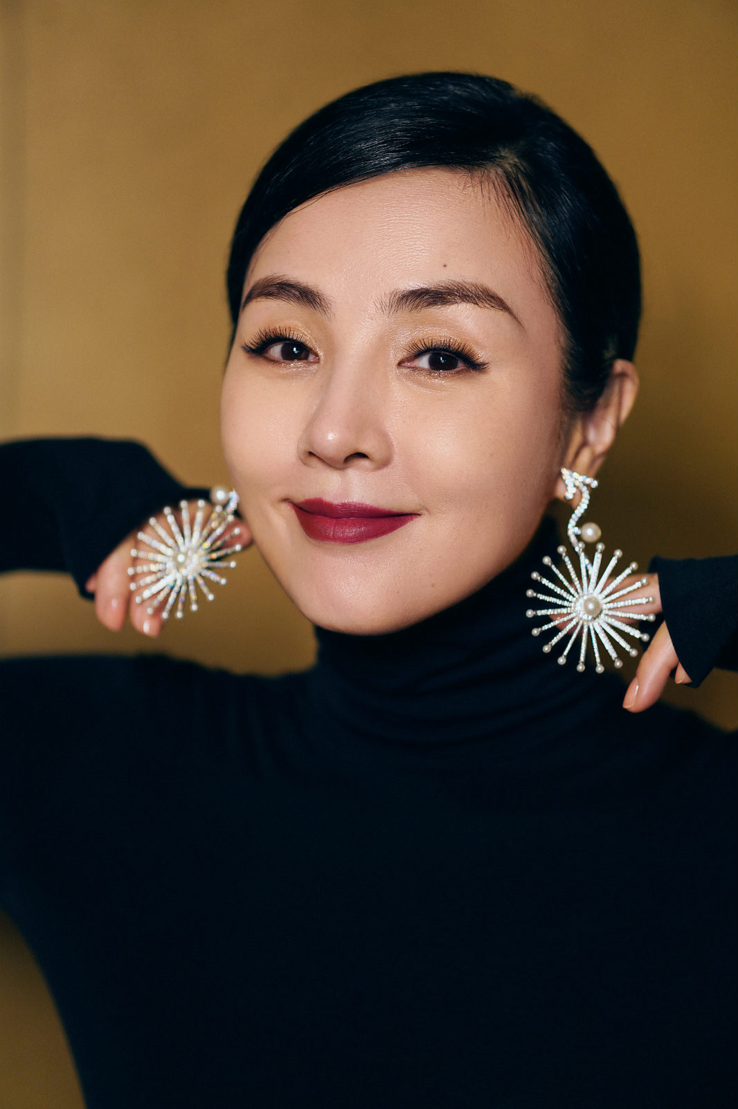 "巫山神女杯艺术电影周"闭幕 姜宏波再获最佳女主角奖