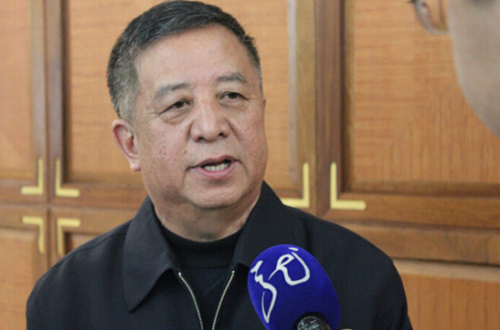 4亿的伊利前董事长郑俊怀就再度入狱了……__凤凰网