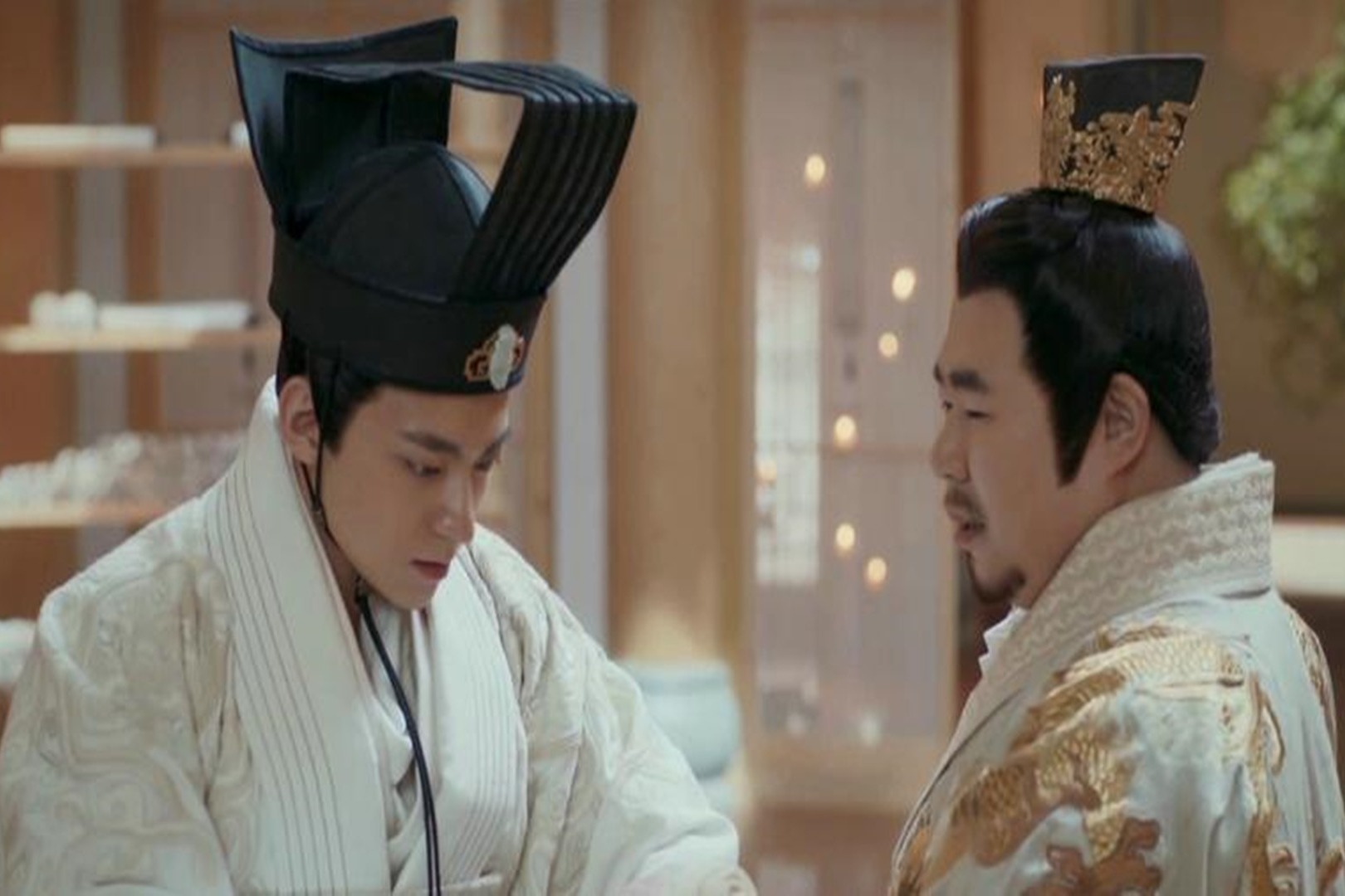 为了平叛,一皇帝竟然"借阴兵"攻打叛军,场面诡异无比