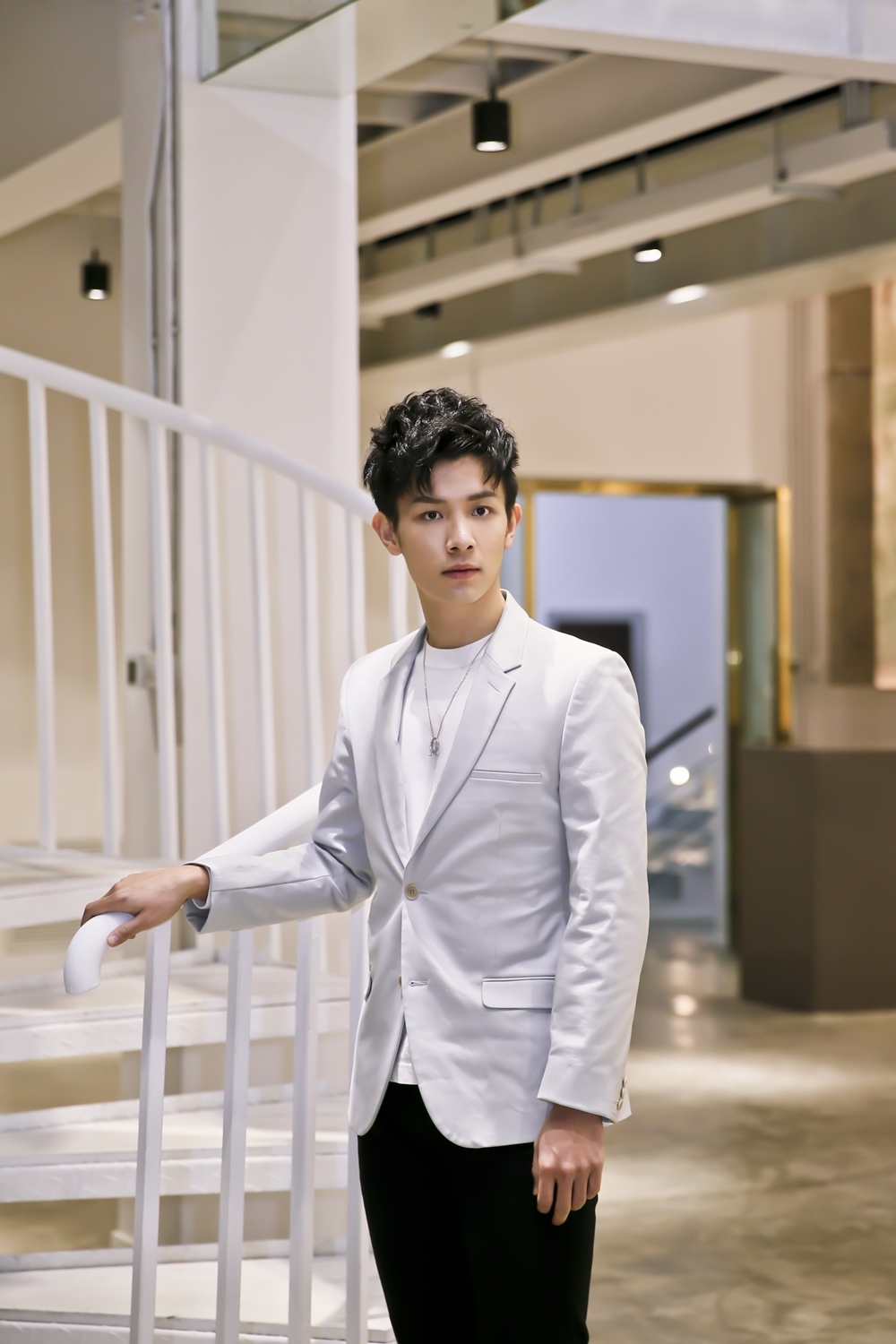 柏辰出席公益盛典 用心赋能为爱助力_凤凰网娱乐_凤凰网