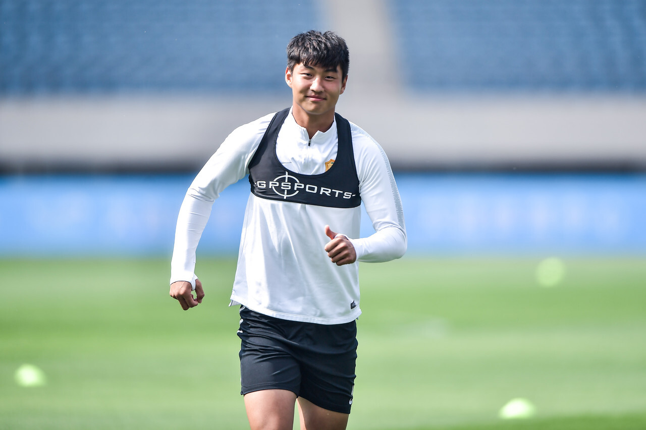 记者:郭田雨,常飞亚两名租将大概率将离开卓尔