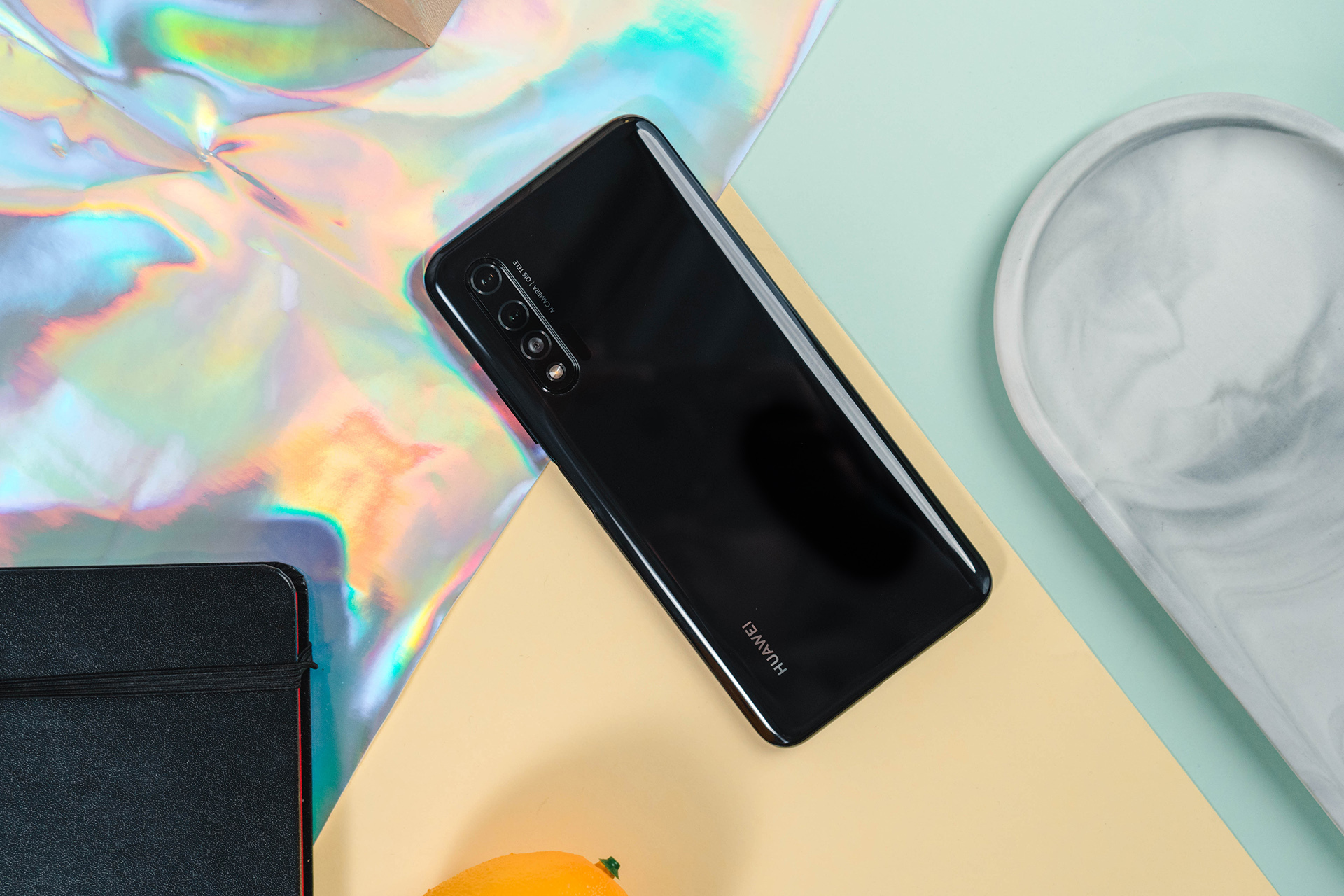 前置超广角潮流自拍旗舰huaweinova65g图赏