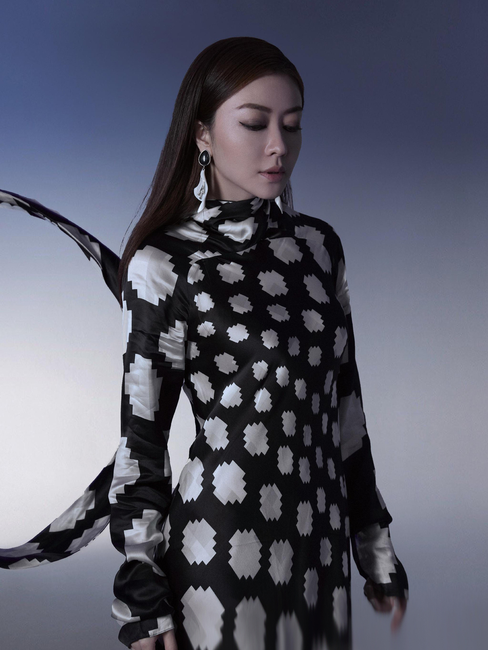 打开凤凰新闻,查看更多高清图片据相关媒体报道,2019年12月9日,熊黛林