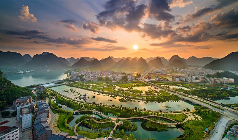 广西壮胃行99 | 靖西,一个随时让手机缺电的美貌边陲!__凤凰网