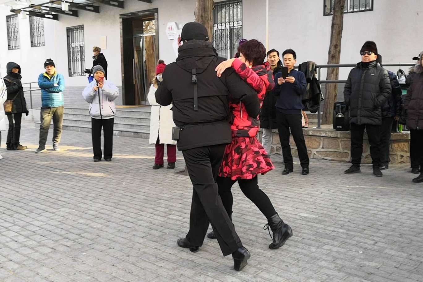 双人广场舞犹豫步分解教学男步引带很重要