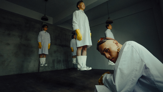 YELLOW《独上C楼》