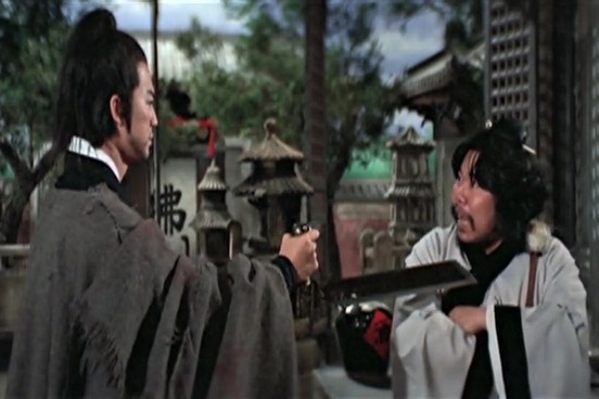 傅红雪去庙里救玉珍，碰到杀手无画，周围埋伏众多杀手