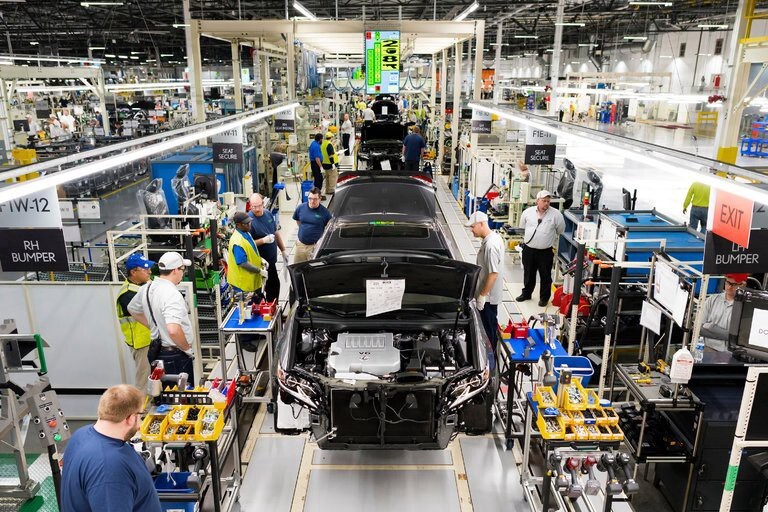 日本丰田汽车的生产线管理曾经让波音也去取经.