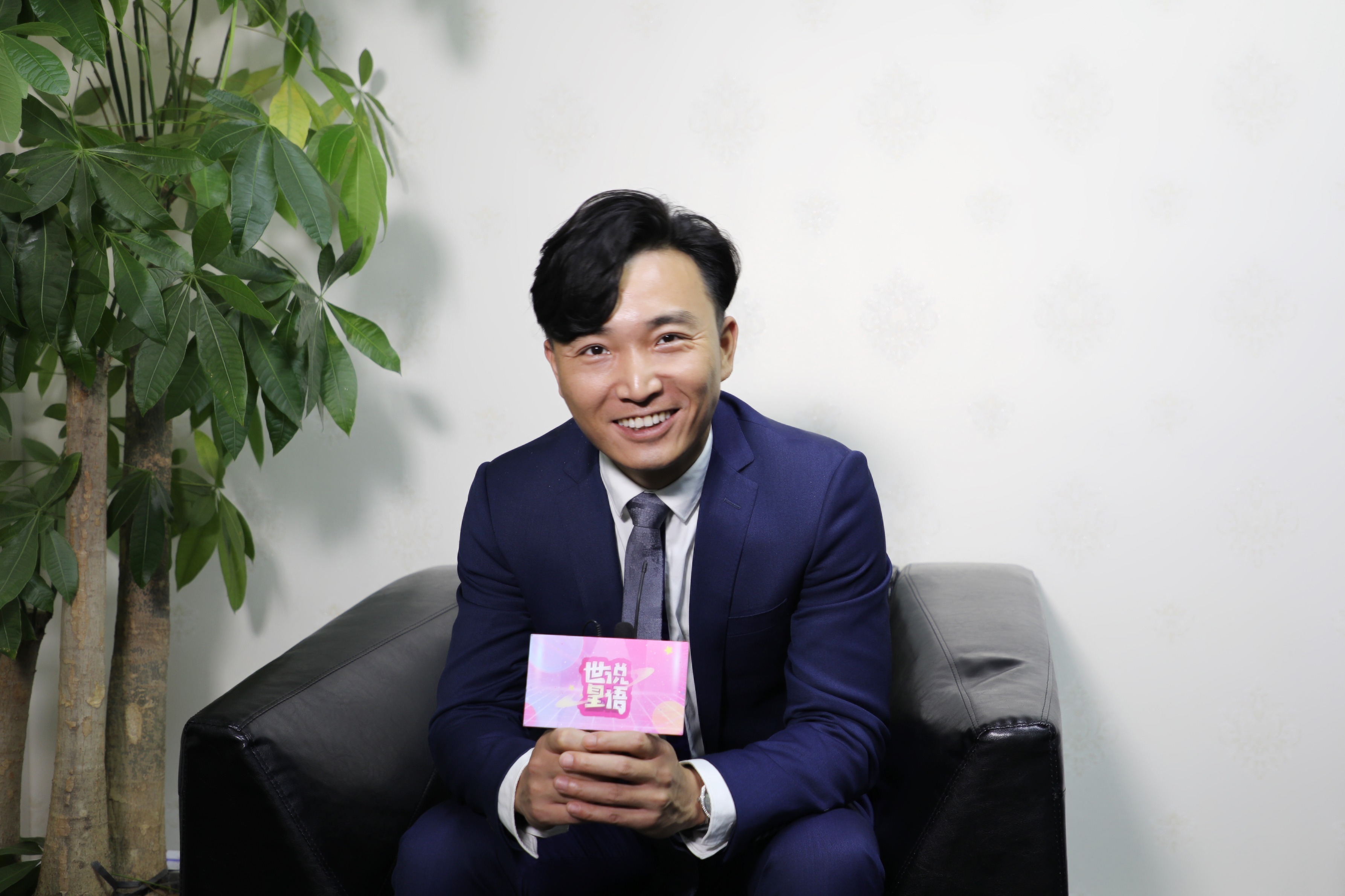 世说星语王家强没有爱心的铲屎官不是好演员