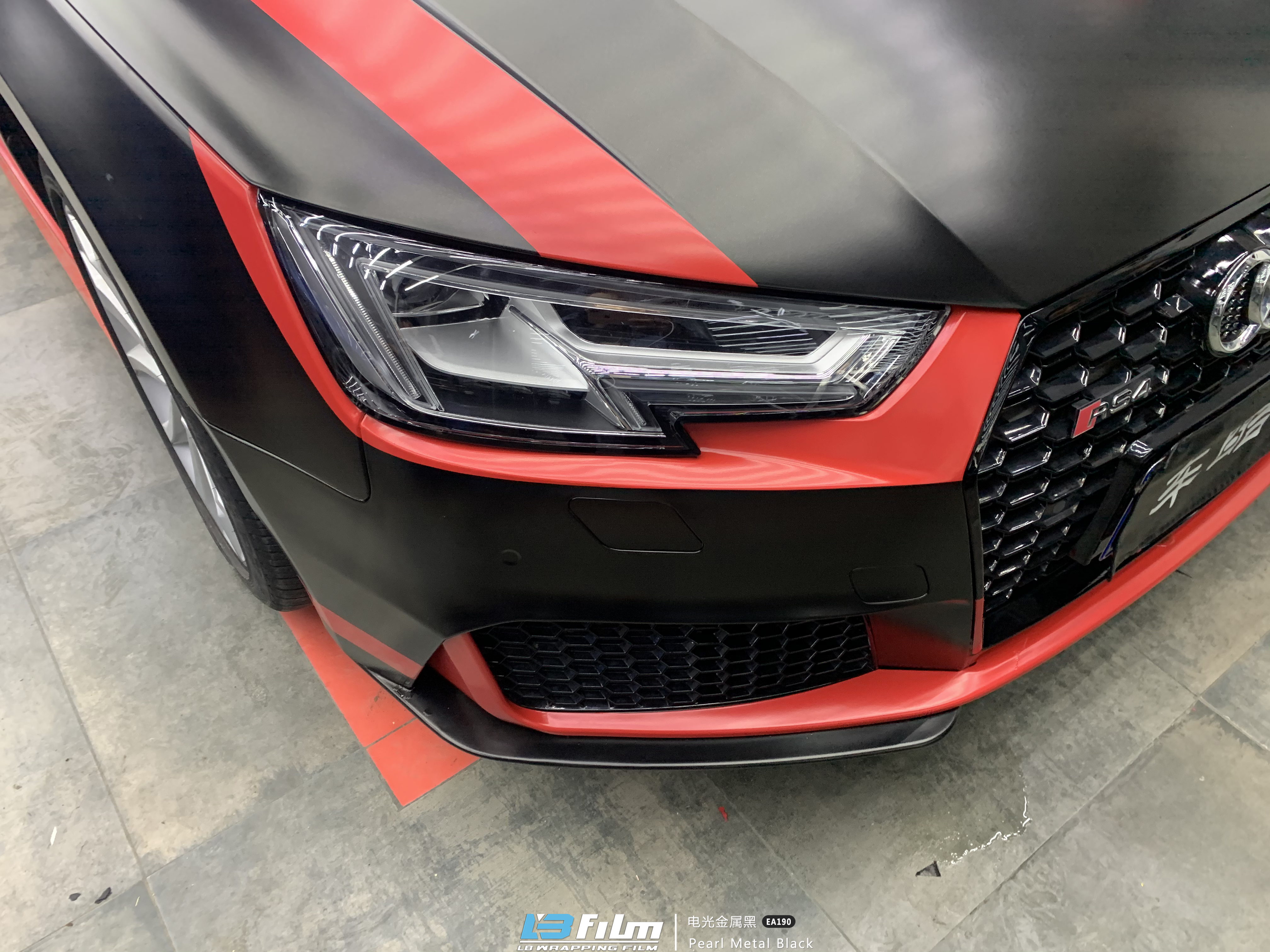 幽灵黑悬挂红丝才算真的酷 奥迪a4是lbfilm行走的暴徒__凤凰网