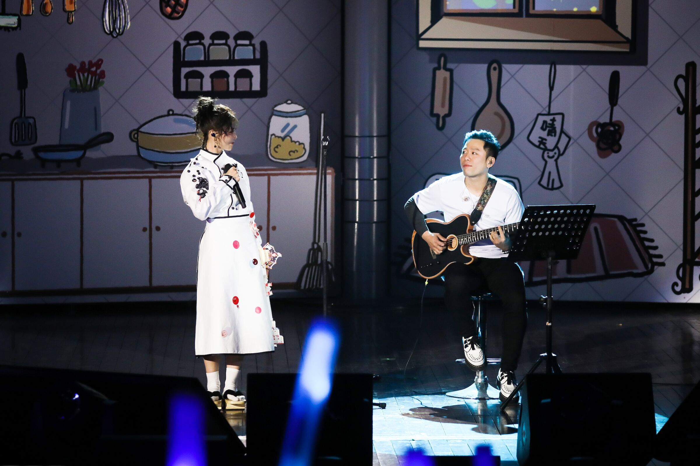 黄雅莉把家搬上舞台 熊梓淇做嘉宾王源当站哥