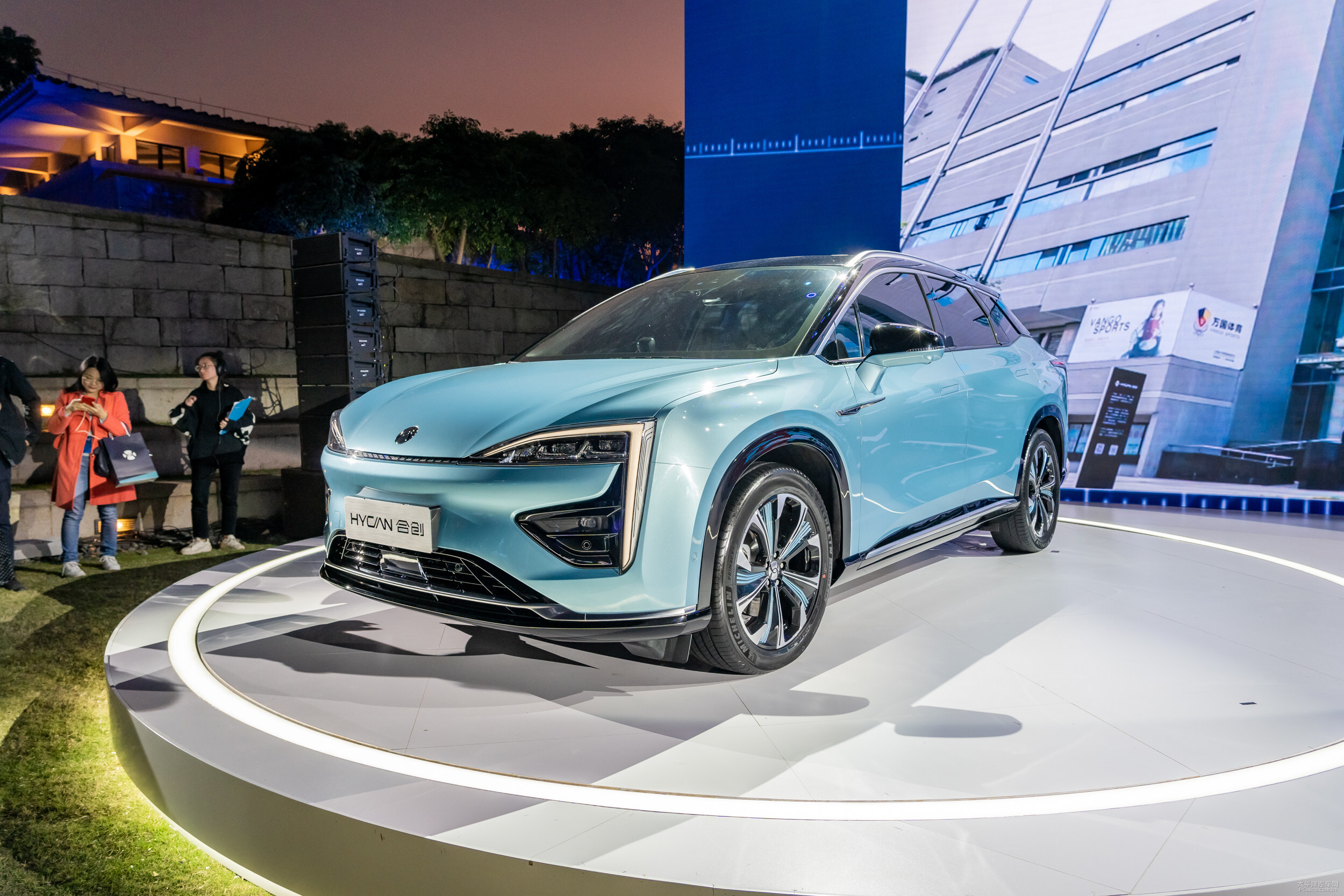 广汽蔚来的首款新车来了,预售价26万起 靠谱的新选择