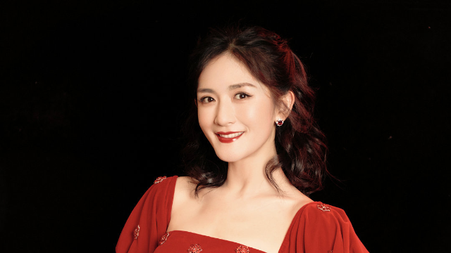 跨年晚会谢娜主持上热搜，谢娜回应：大家开心就好