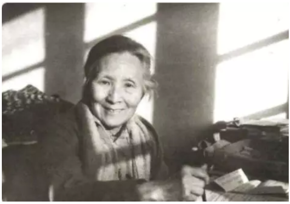 李伟格：伉俪情深，爱国情浓 —科学家精神报告团“传承2019”龙江行侧记之三__凤凰网